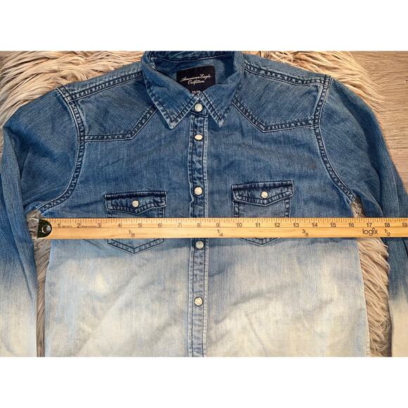 American eagle outfitters women’s long sleeve button down jean shirt - Picture 4 of 11
